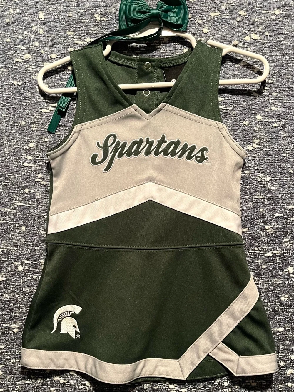 Kids Spartan Cheer Dress with Bow - Green and White